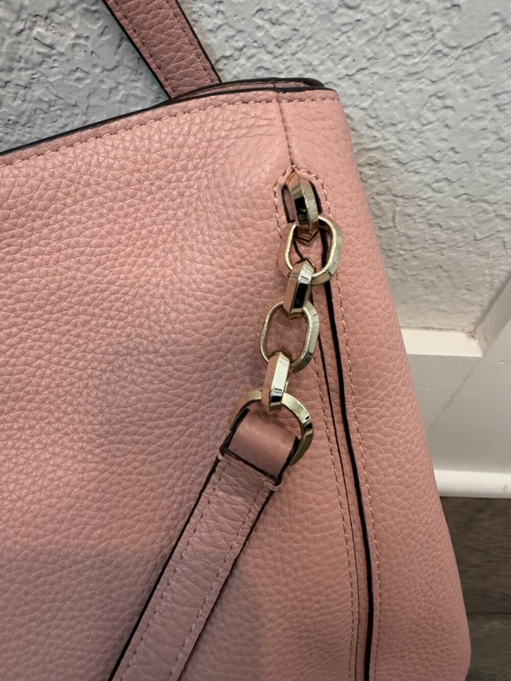 Kate Spade Hailey Pink Large Leather Shoulder Bag - Picture 3 of 10